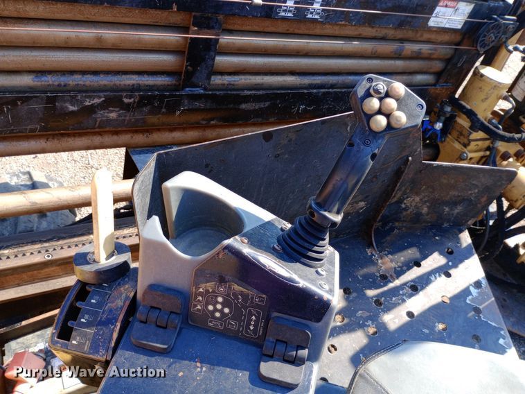 image for item DQ7166 2013 Vermeer D20X22II directional boring unit