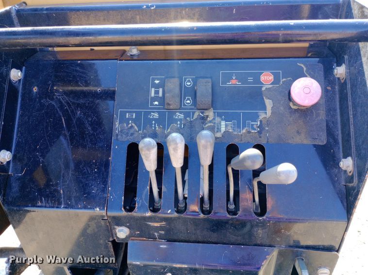 image for item DQ7166 2013 Vermeer D20X22II directional boring unit