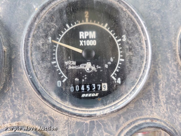 image for item DR4316 2007 Elgin  Pelican street sweeper