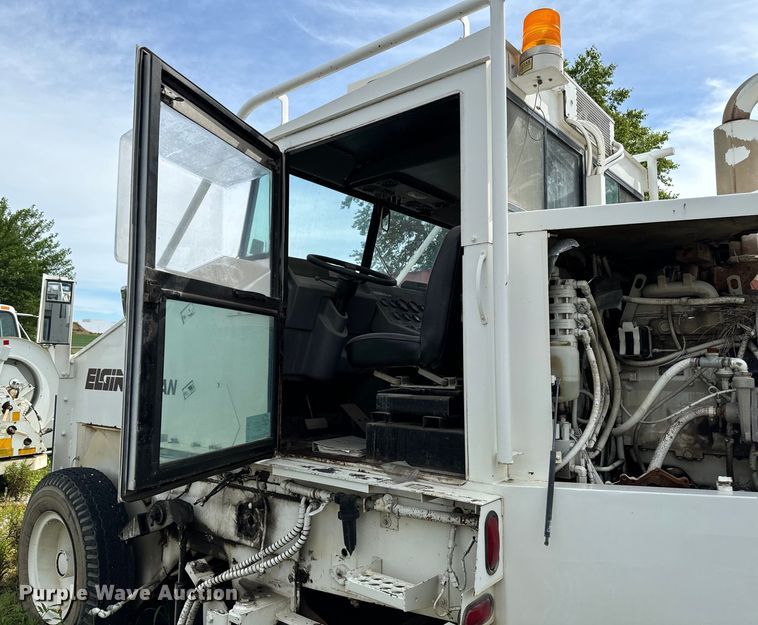 image for item DR4317 Elgin Pelican street sweeper