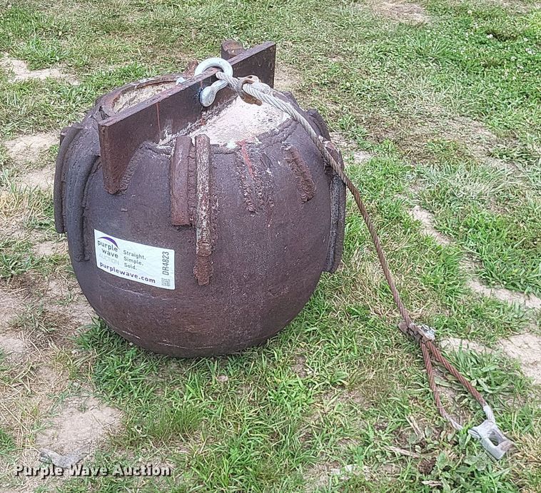 image for item DR4823 Wrecking Ball 