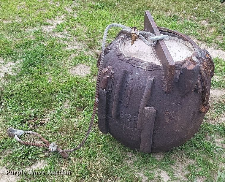 image for item DR4823 Wrecking Ball 