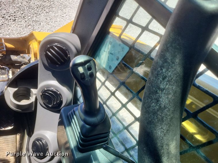 image for item DR4852 2020 Caterpillar  279D3 tracked skid steer loader