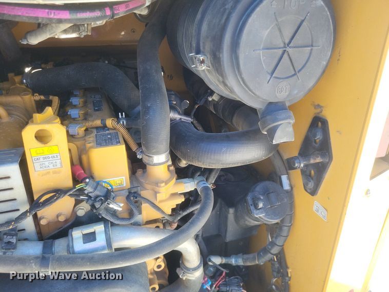 image for item DR4852 2020 Caterpillar  279D3 tracked skid steer loader