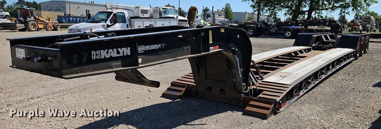 image for item DR8591 2006 Kalyn Siebert lowboy equipment trailer