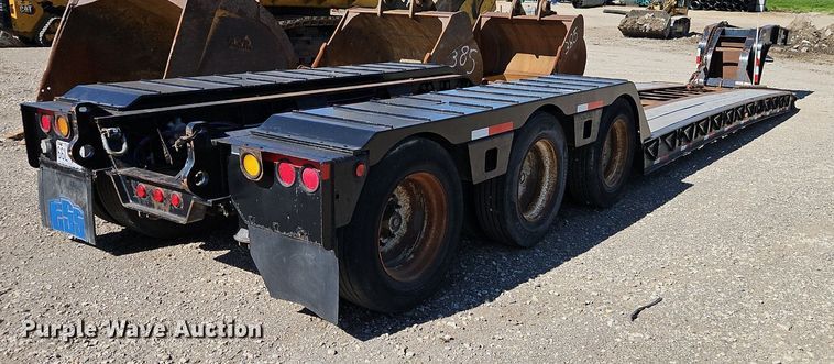 image for item DR8591 2006 Kalyn Siebert lowboy equipment trailer
