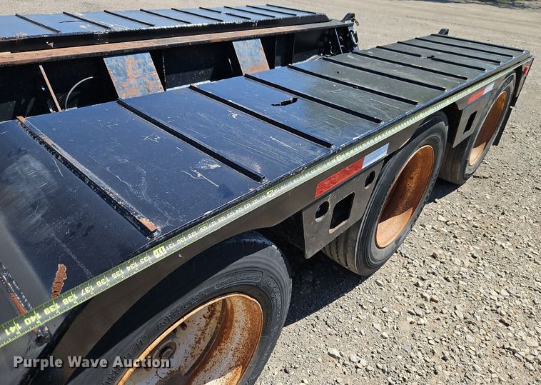 image for item DR8591 2006 Kalyn Siebert lowboy equipment trailer