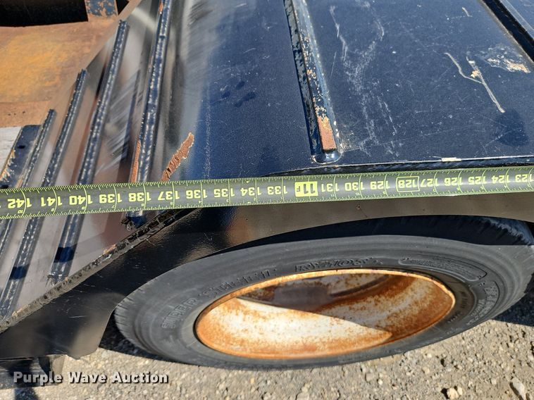 image for item DR8591 2006 Kalyn Siebert lowboy equipment trailer