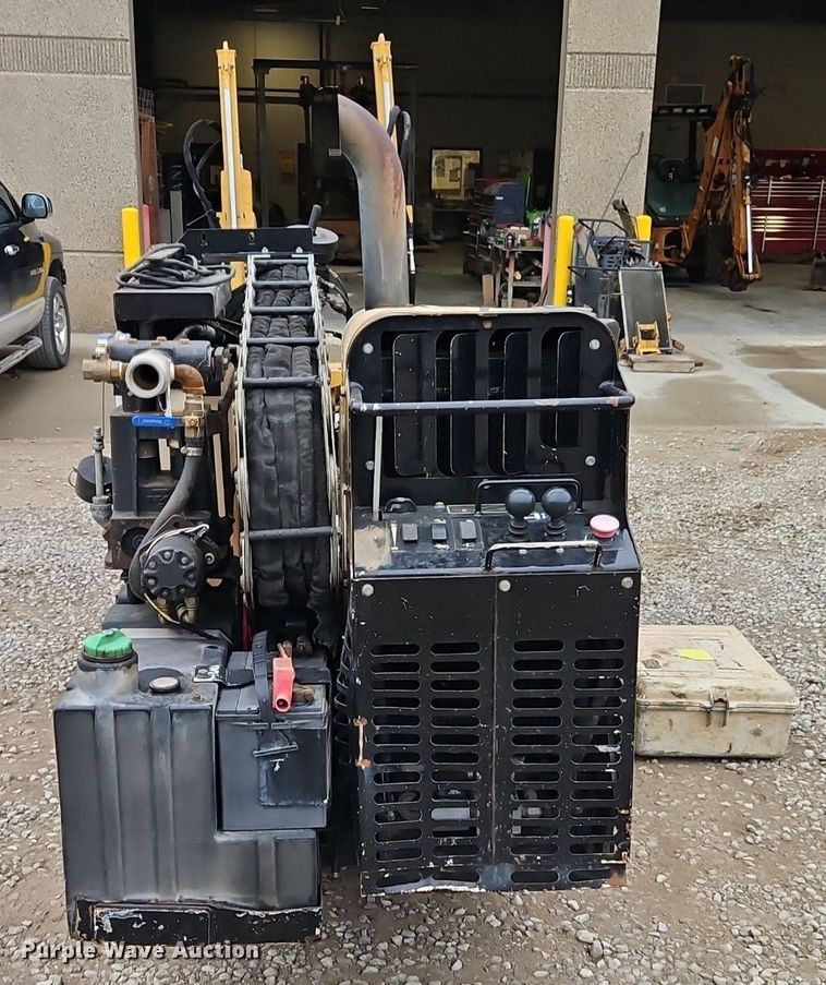 image for item DR8663 2015 Vermeer  D9X13III directional boring unit