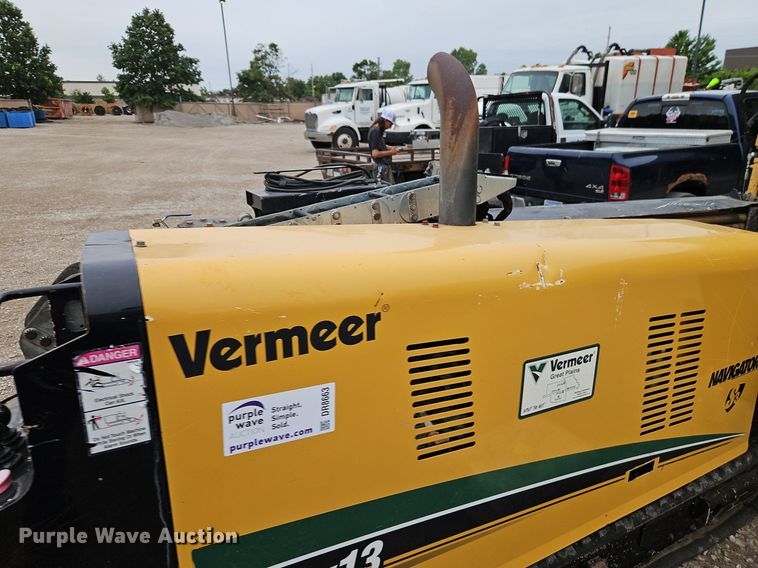 image for item DR8663 2015 Vermeer  D9X13III directional boring unit