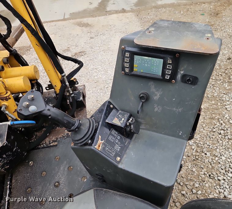 image for item DR8663 2015 Vermeer  D9X13III directional boring unit