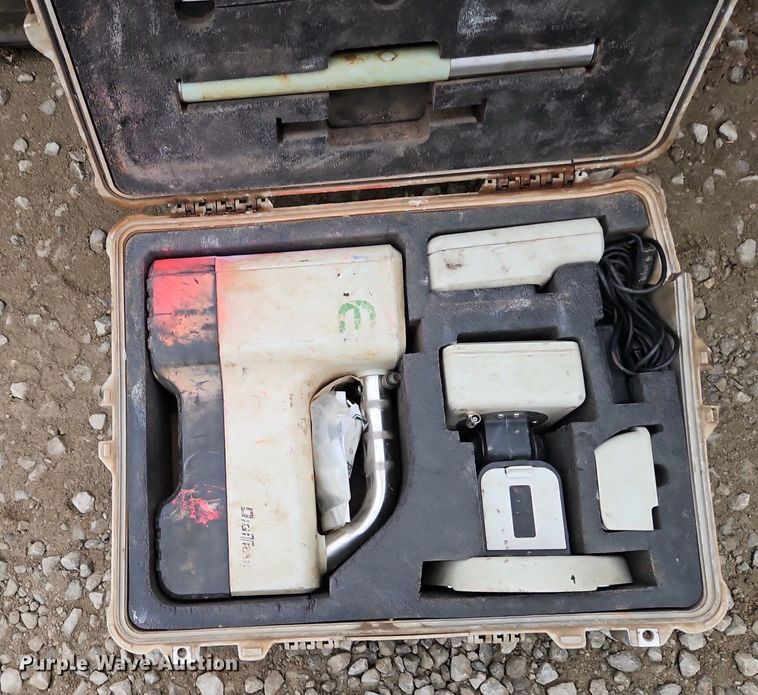 image for item DR8663 2015 Vermeer  D9X13III directional boring unit