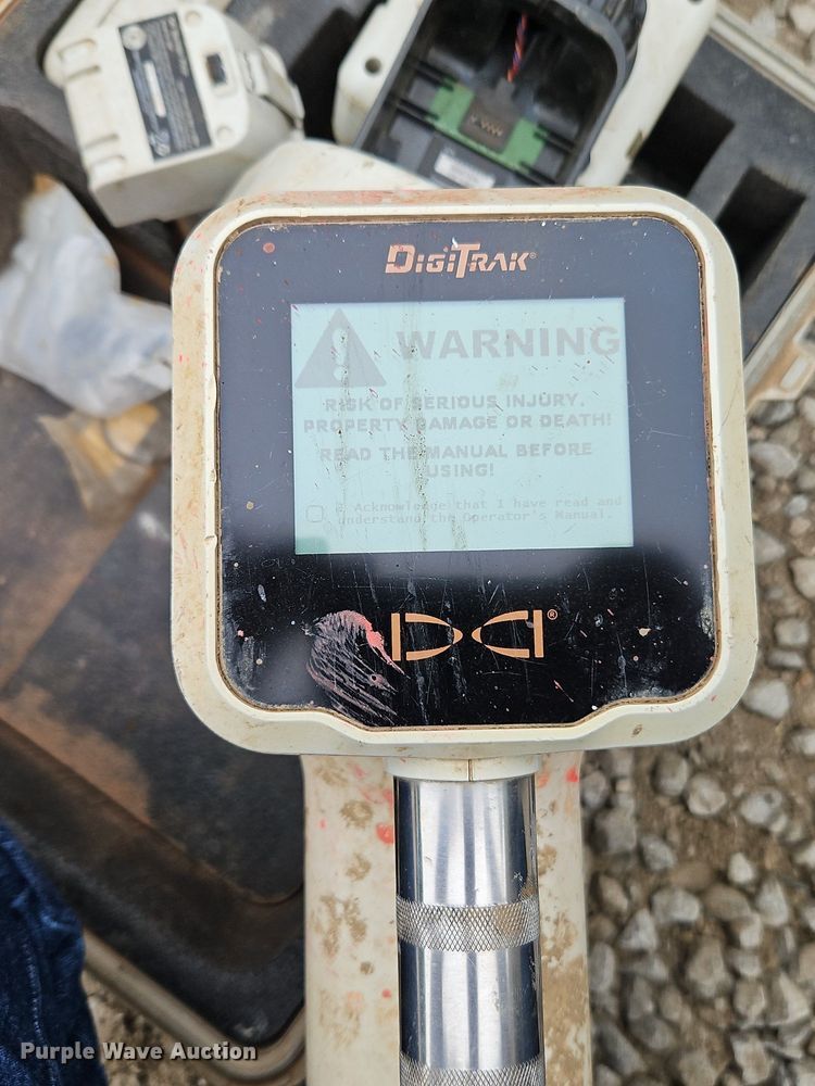 image for item DR8663 2015 Vermeer  D9X13III directional boring unit