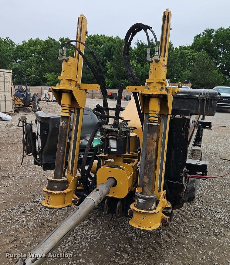 image for item DR8664 2015 Vermeer  D20X22II directional boring unit