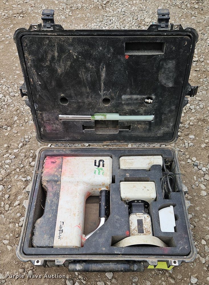 image for item DR8664 2015 Vermeer  D20X22II directional boring unit