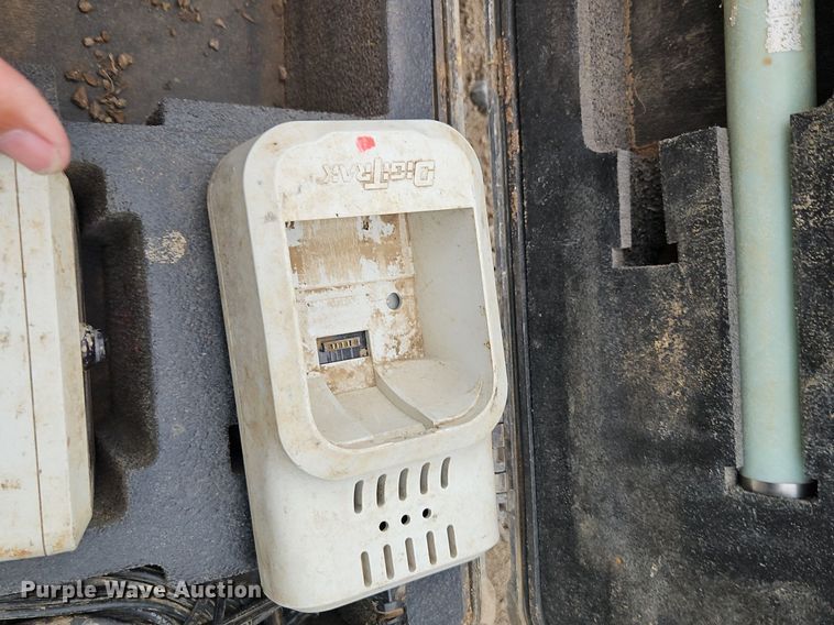 image for item DR8664 2015 Vermeer  D20X22II directional boring unit