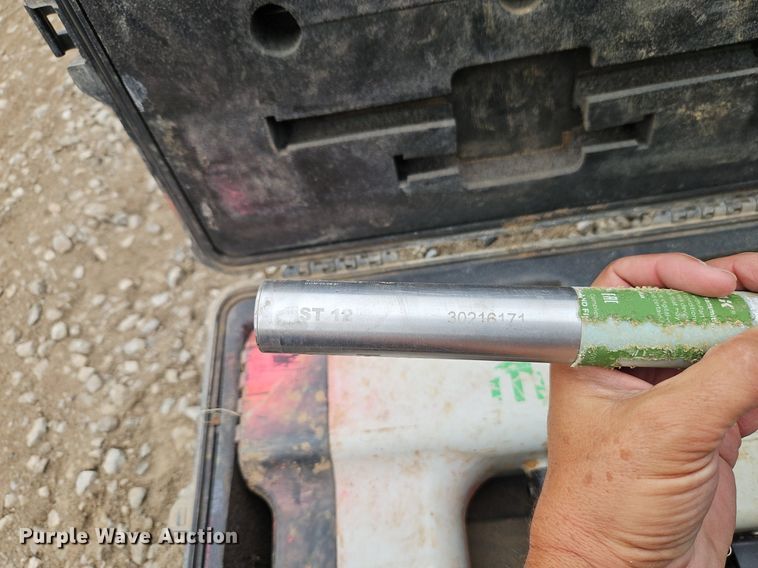 image for item DR8664 2015 Vermeer  D20X22II directional boring unit