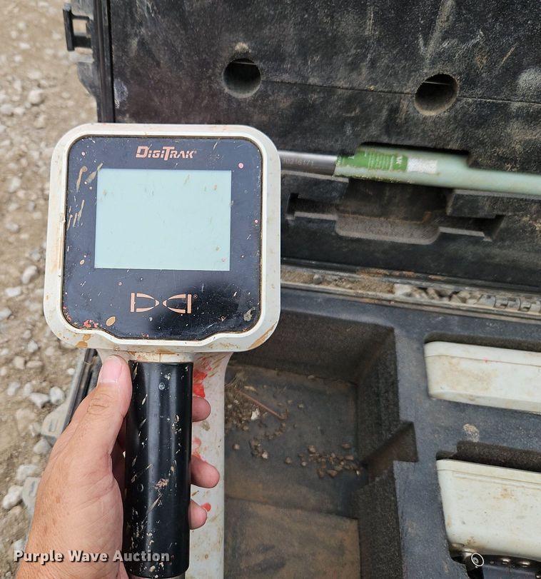 image for item DR8664 2015 Vermeer  D20X22II directional boring unit