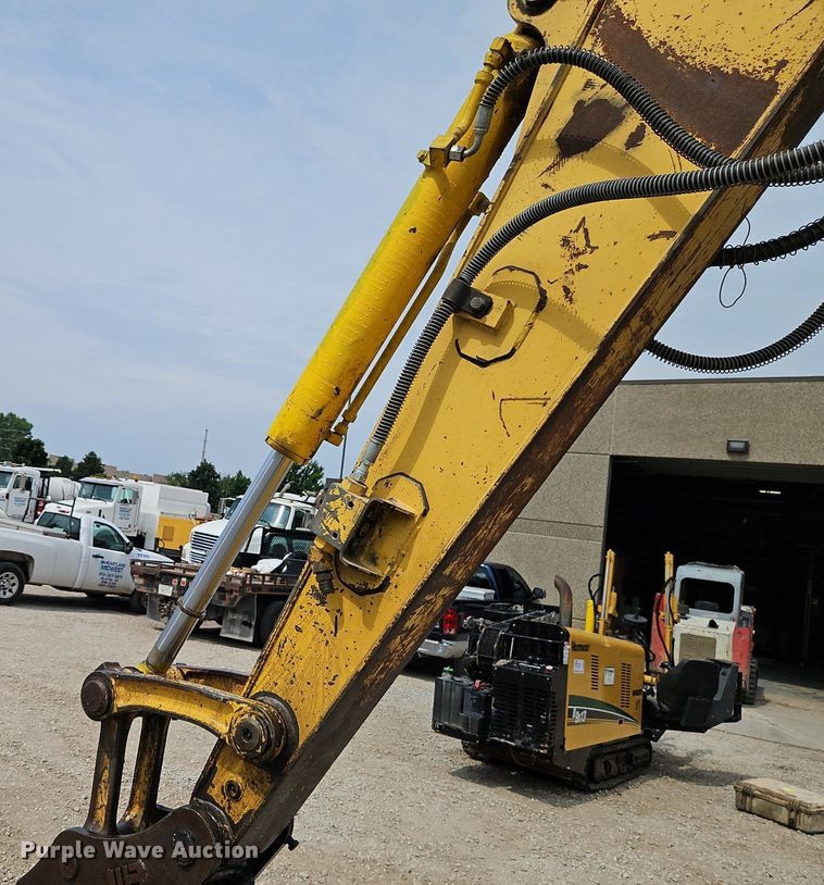 image for item DR8665 2006 Komatsu PC78MR-6 mini excavator