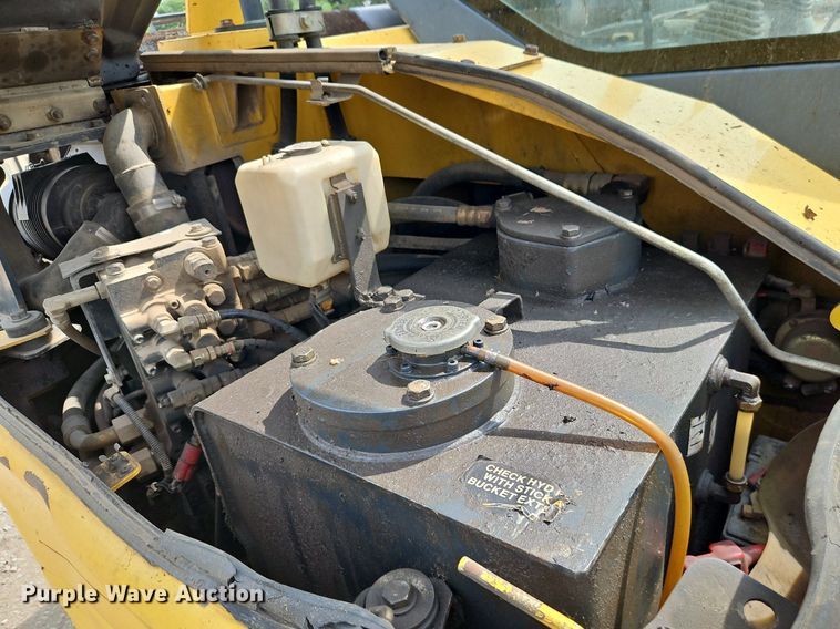 image for item DR8665 2006 Komatsu PC78MR-6 mini excavator