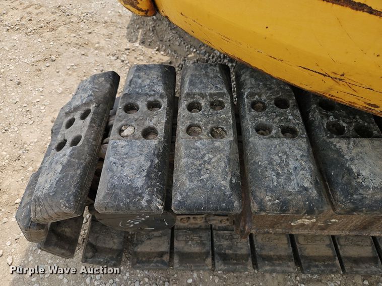 image for item DR8665 2006 Komatsu PC78MR-6 mini excavator