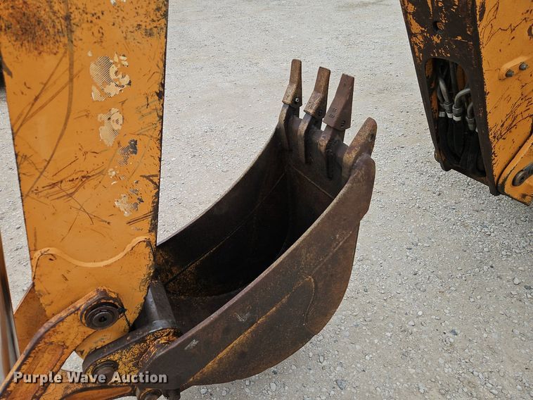 image for item DR8666 2004 Case 580 Super M backhoe