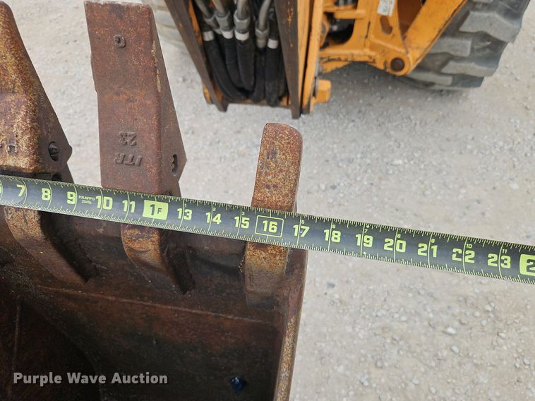 image for item DR8666 2004 Case 580 Super M backhoe