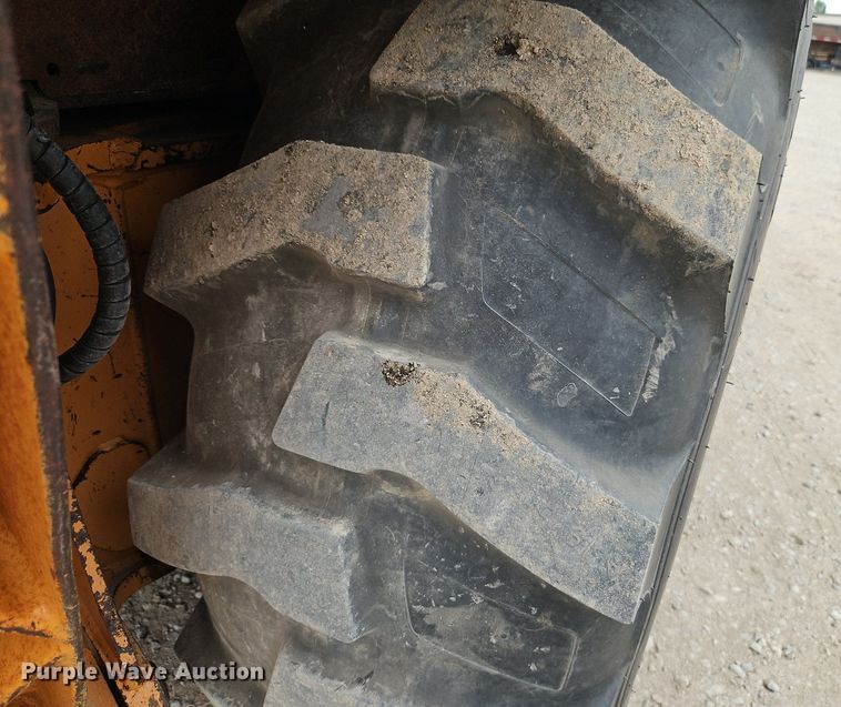 image for item DR8666 2004 Case 580 Super M backhoe