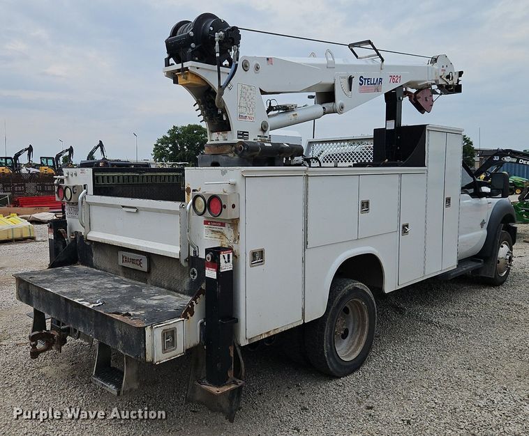 image for item DR8668 2012 Ford  F550 XL Super Duty utility / service truck