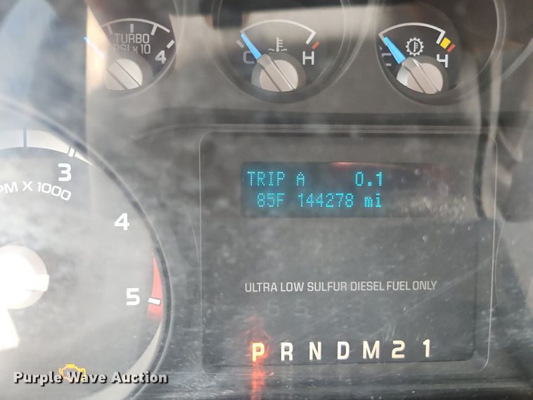 image for item DR8668 2012 Ford  F550 XL Super Duty utility / service truck