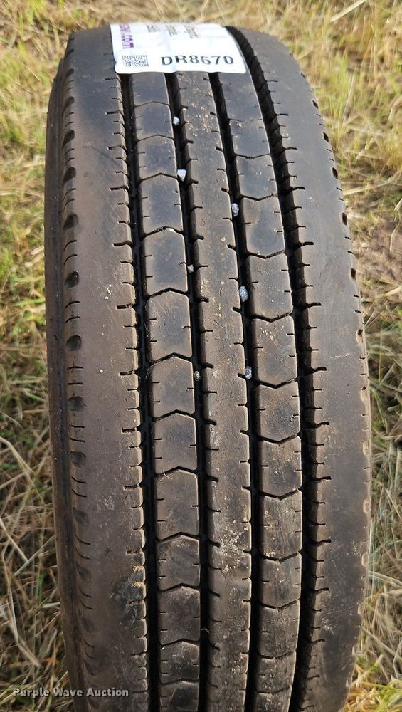 image for item DR8670 235/75R17.5 tires