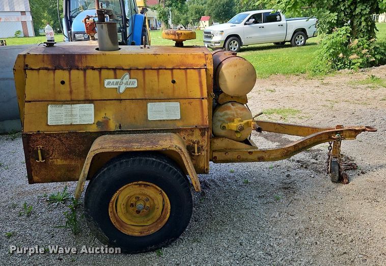 image for item DR8672 Rand-Air GRR-85 air compressor