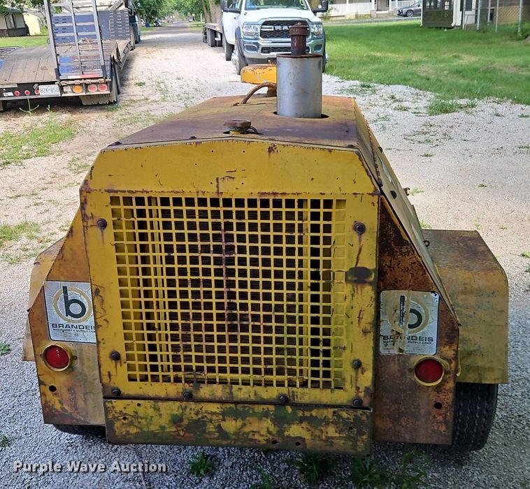 image for item DR8672 Rand-Air GRR-85 air compressor