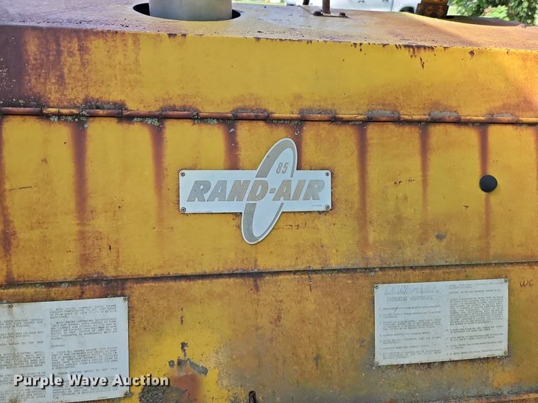image for item DR8672 Rand-Air GRR-85 air compressor