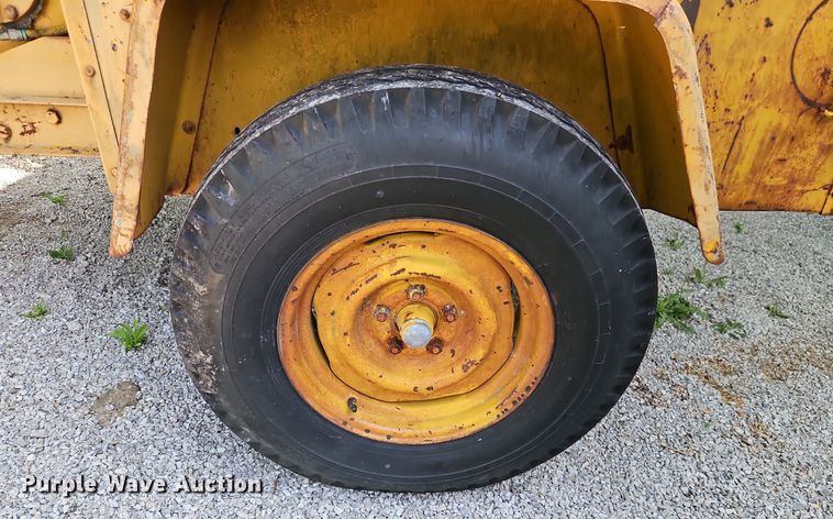 image for item DR8672 Rand-Air GRR-85 air compressor