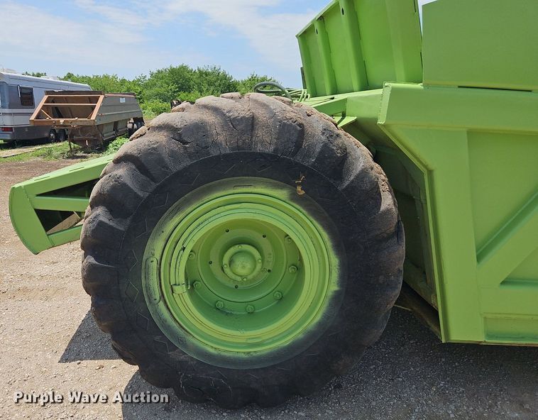 image for item DR8697 1971 Terex S11-E elevating scraper