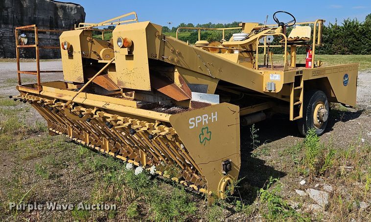 image for item DR8698 Rosco SPR H chip spreader