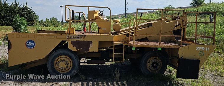 image for item DR8698 Rosco SPR H chip spreader