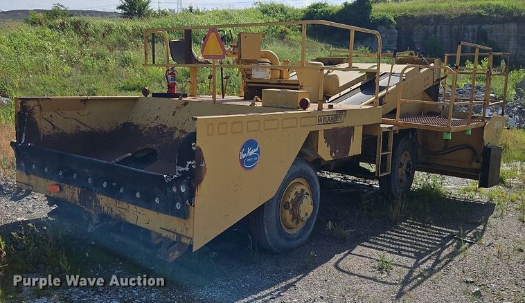 image for item DR8698 Rosco SPR H chip spreader