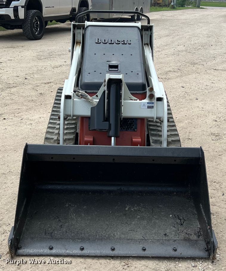 image for item DS3042 2005 Bobcat MT55 compact utility loader