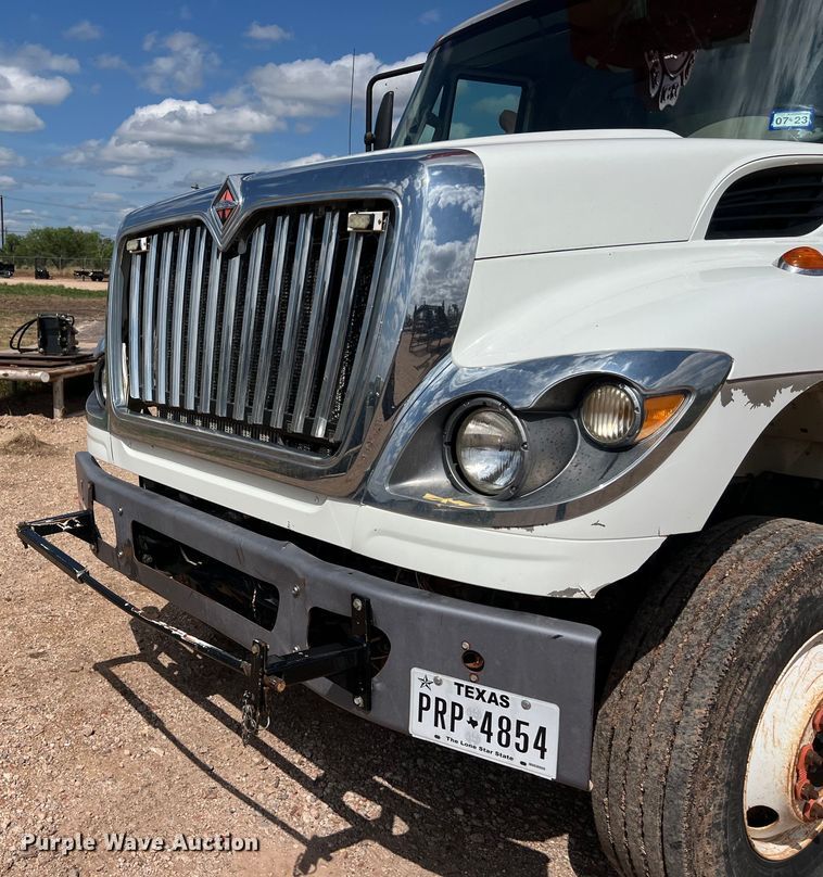 image for item DS3085 2012 International WorkStar 7400 bucket truck