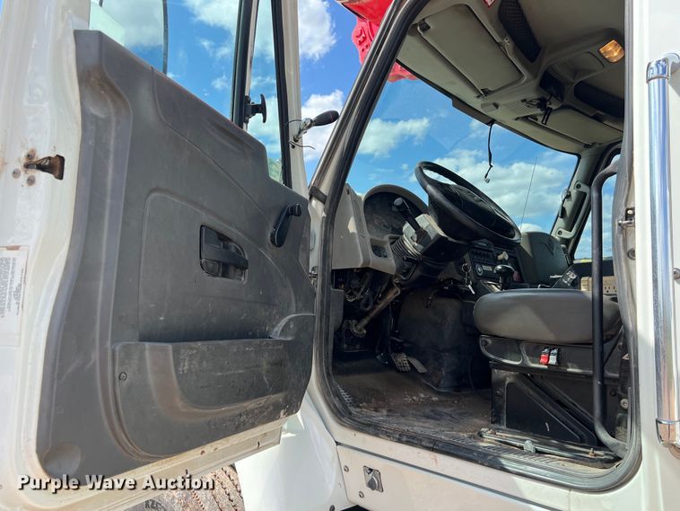 image for item DS3085 2012 International WorkStar 7400 bucket truck