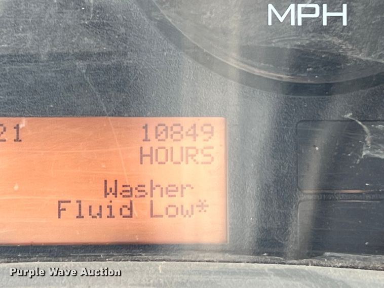 image for item DS3085 2012 International WorkStar 7400 bucket truck