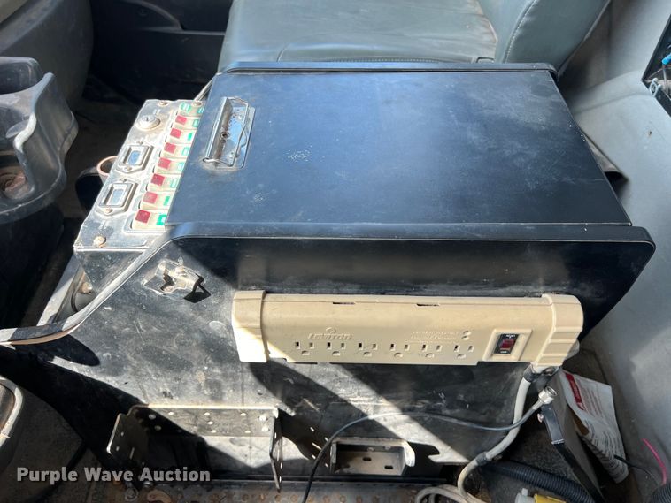 image for item DS3085 2012 International WorkStar 7400 bucket truck