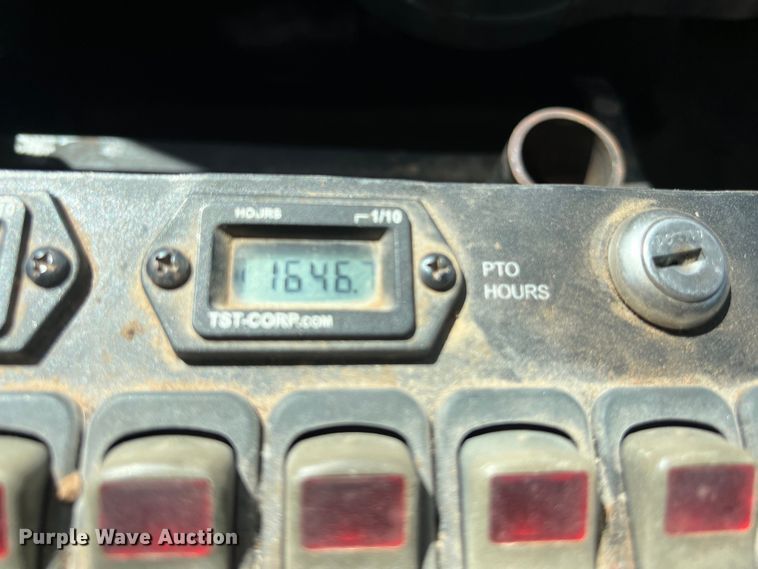 image for item DS3085 2012 International WorkStar 7400 bucket truck