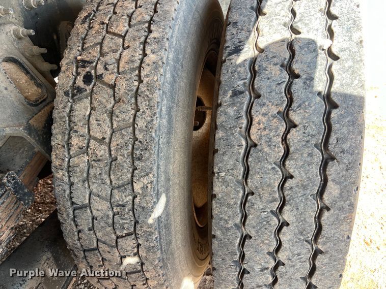 image for item DS3085 2012 International WorkStar 7400 bucket truck