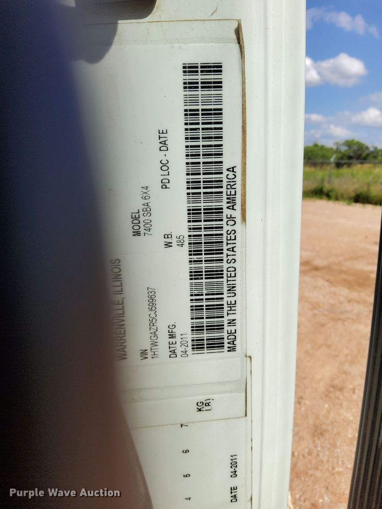 image for item DS3085 2012 International WorkStar 7400 bucket truck