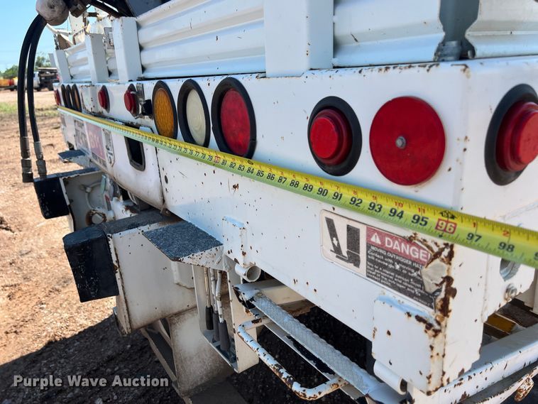 image for item DS3091 2008 International WorkStar 7400 digger derrick truck