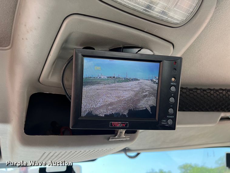 image for item DS3091 2008 International WorkStar 7400 digger derrick truck