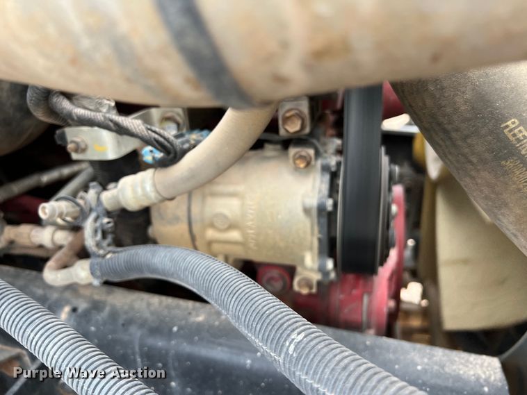 image for item DS3096 2012 Ford F750 water truck